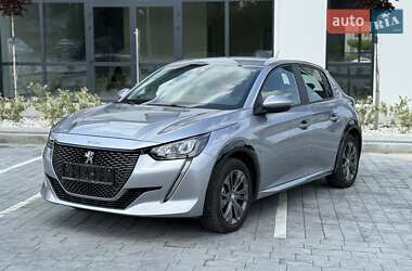 Хетчбек Peugeot 208 2022 в Городку