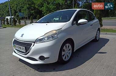 Хэтчбек Peugeot 208 2013 в Тернополе