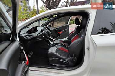 Хетчбек Peugeot 208 2013 в 