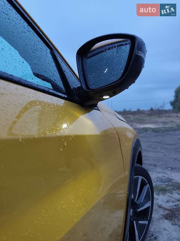 Хэтчбек Peugeot 208 2021 в Киеве