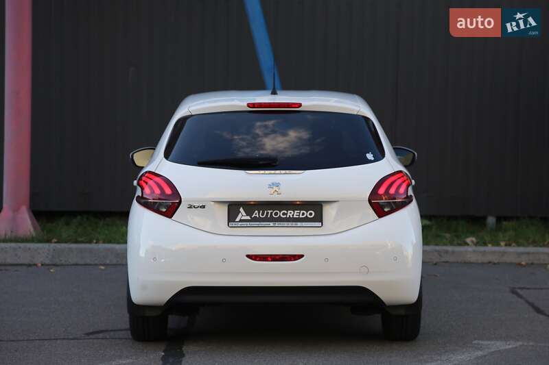 Хетчбек Peugeot 208 2019 в Києві