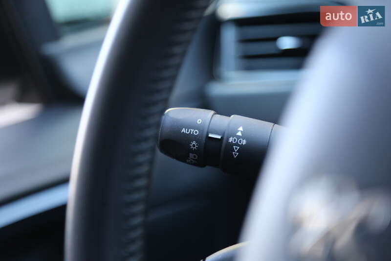 Хетчбек Peugeot 208 2019 в Києві