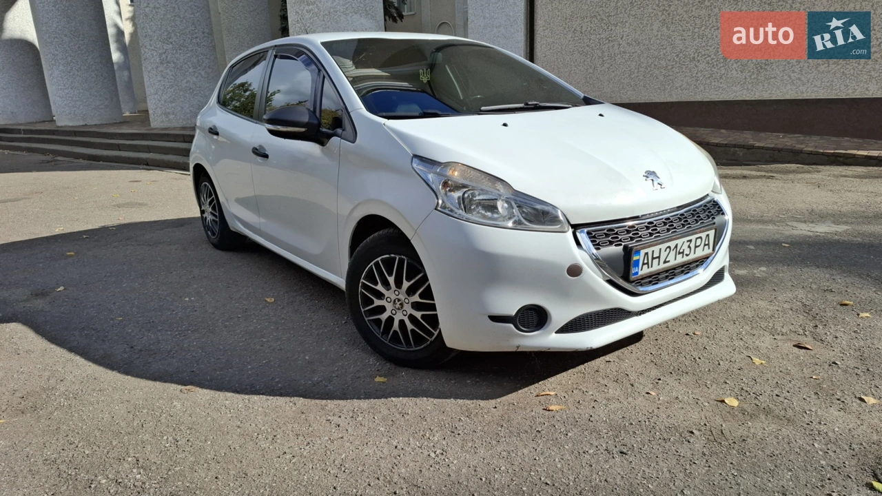 2012 Peugeot 208 - мініатюра 24