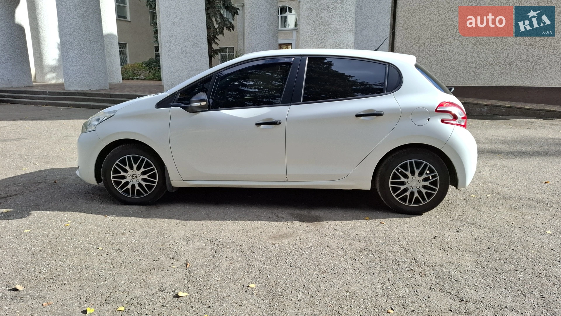 2012 Peugeot 208 - мініатюра 7