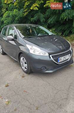 Хетчбек Peugeot 208 2014 в Сокалі
