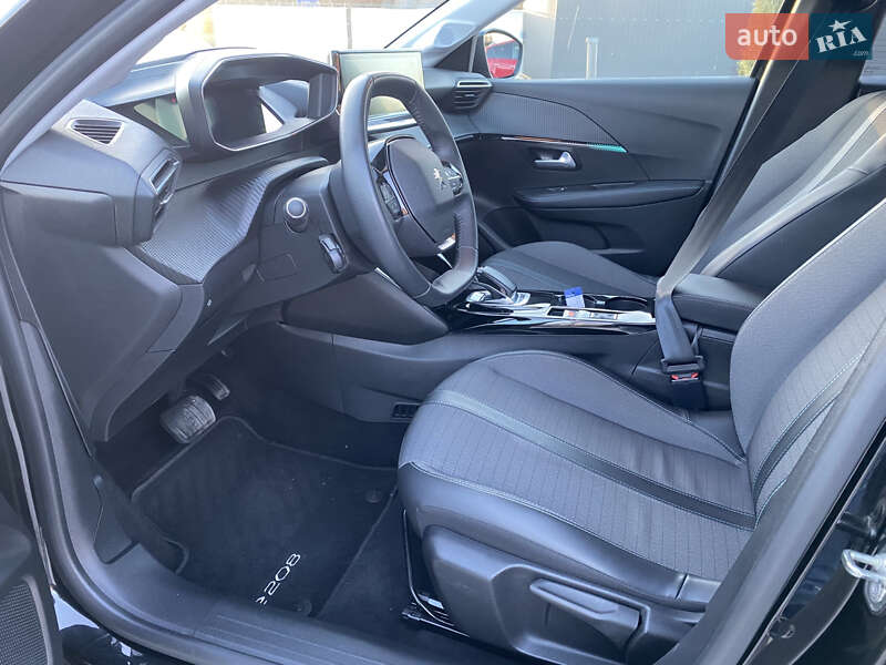 Хэтчбек Peugeot 208 2021 в Тернополе