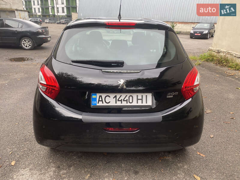 Хэтчбек Peugeot 208 2014 в Луцке фото 6 Хэтчбек Peugeot 208 2014 в Луцке