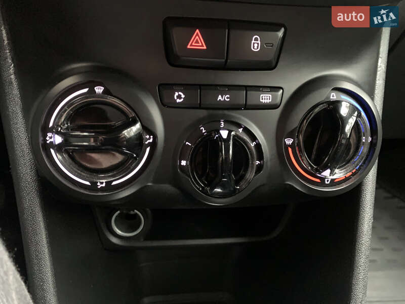 Хетчбек Peugeot 208 2014 в Броварах