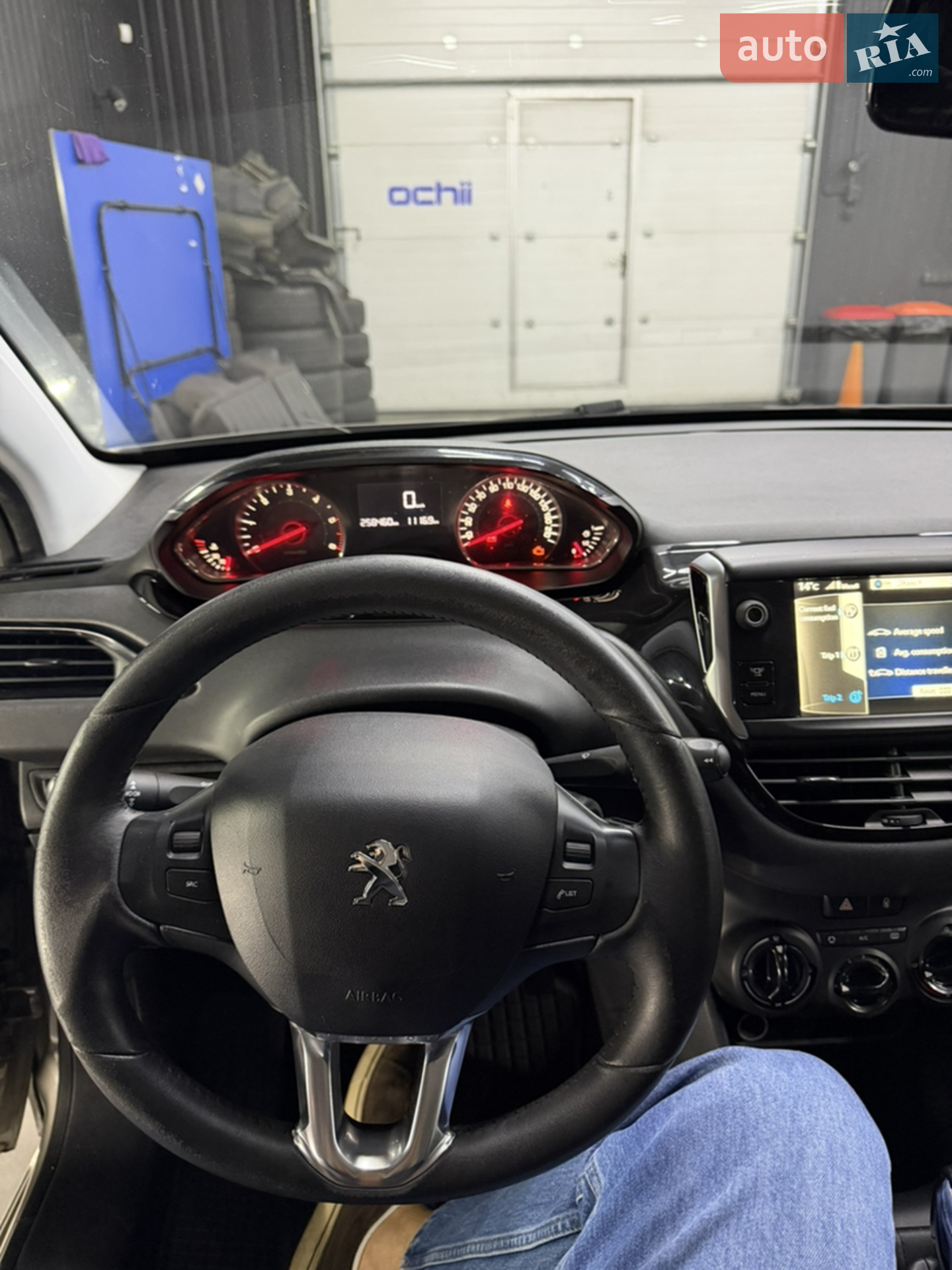 2013 Peugeot 208 - мініатюра 16