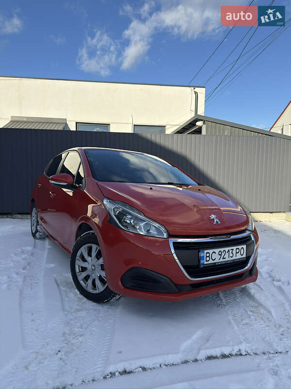 Peugeot 208 2015