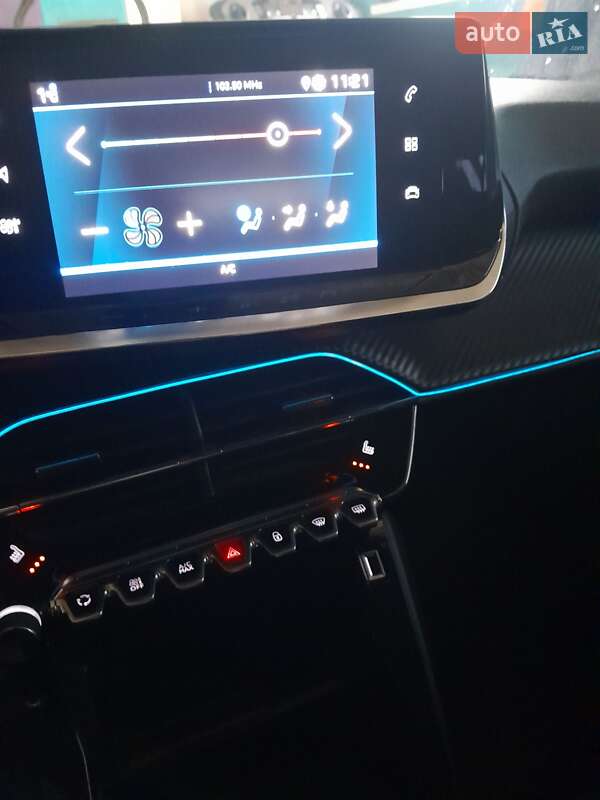 Хэтчбек Peugeot 208 2020 в Городище