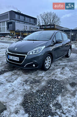 Хетчбек Peugeot 208 2017 в Львові
