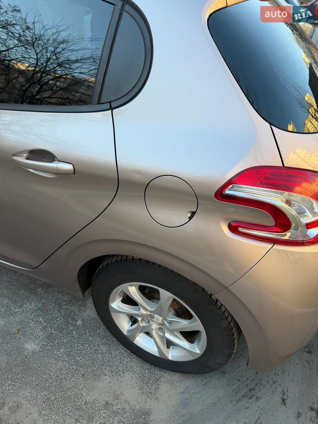 2013 Peugeot 208 - мініатюра 5