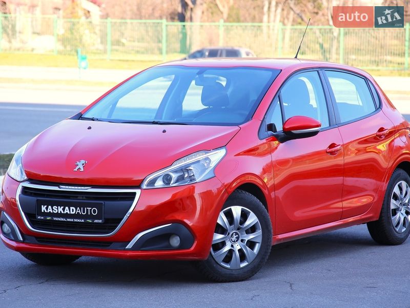 Peugeot 208 2016