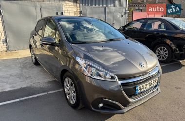 Хэтчбек Peugeot 208 2019 в Киеве