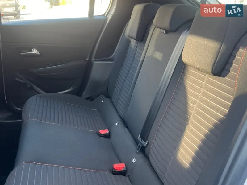 Peugeot 208 2021 VIN VR3UHZKXZMT013660 фото оголошення 28 з 68