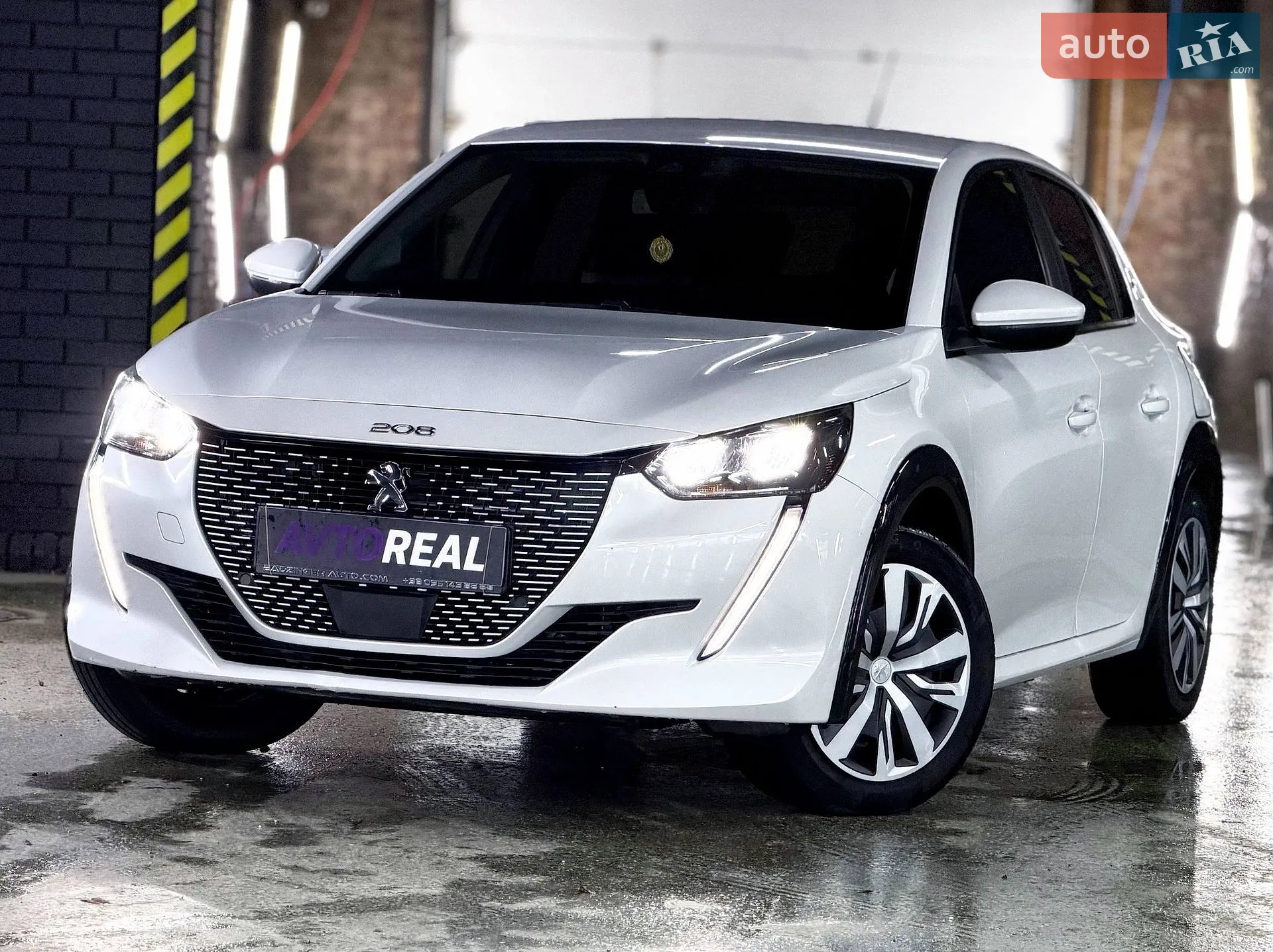 2020 Peugeot 208 - фото 1