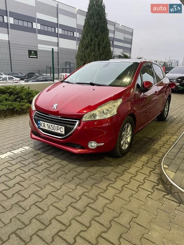 2013 Peugeot 208 - мініатюра 24