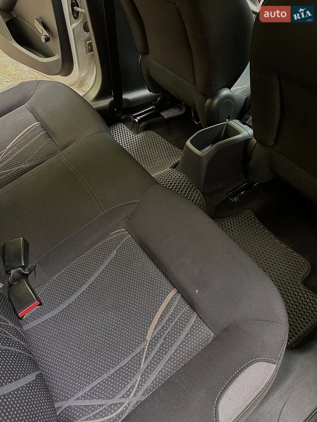 2014 Peugeot 208 - мініатюра 27