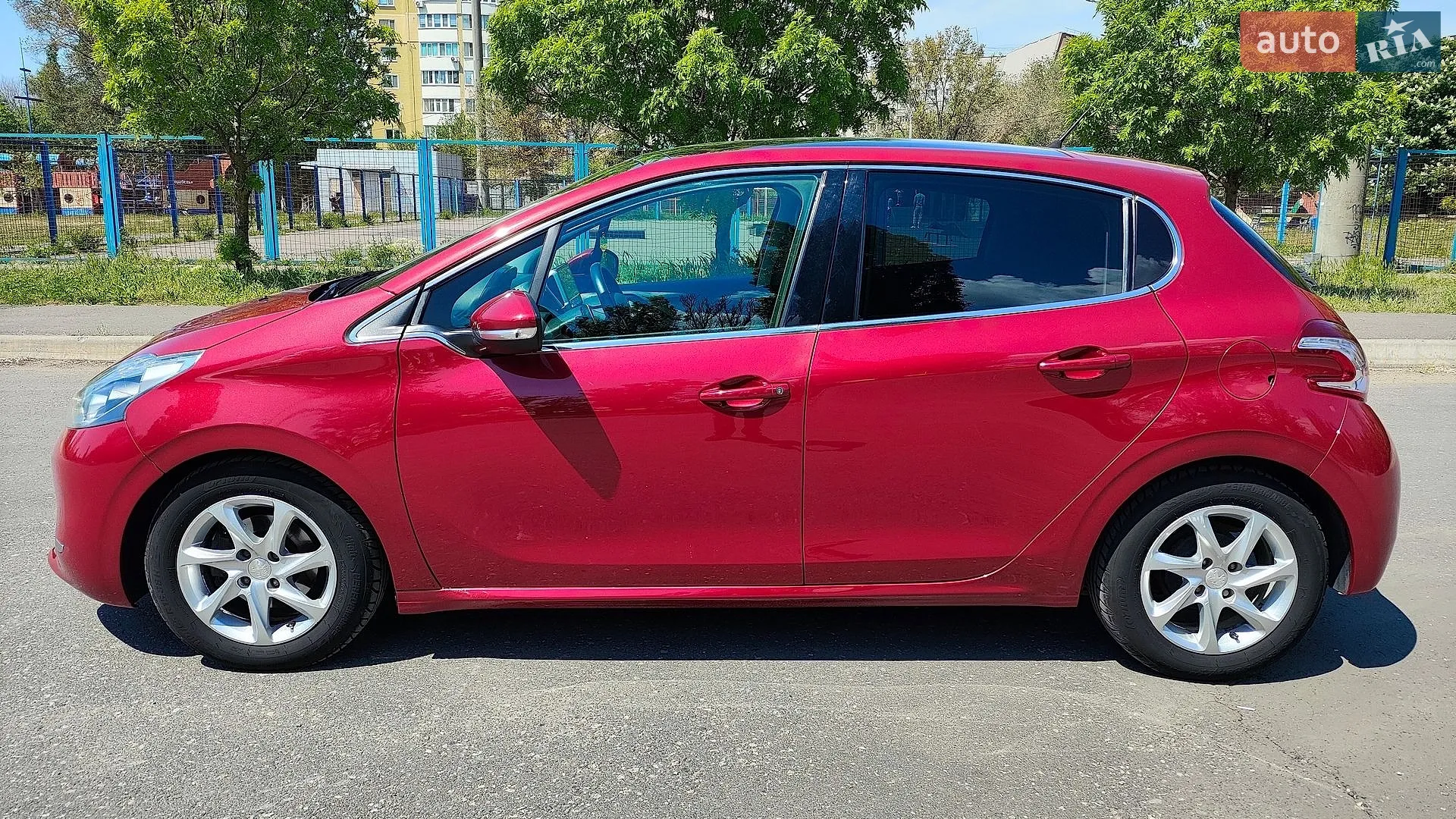 2013 Peugeot 208 - мініатюра 5