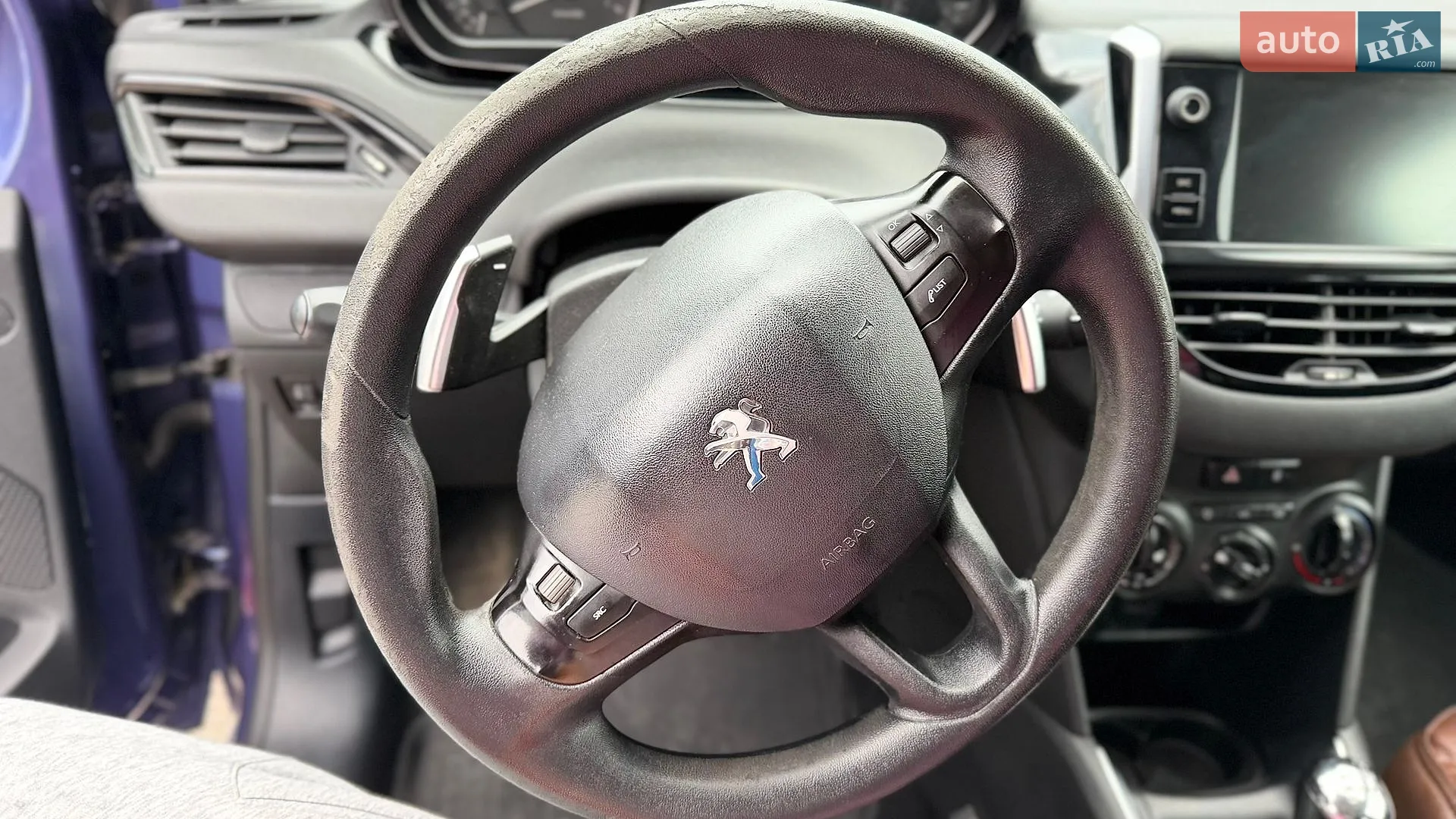 2015 Peugeot 208 - мініатюра 16