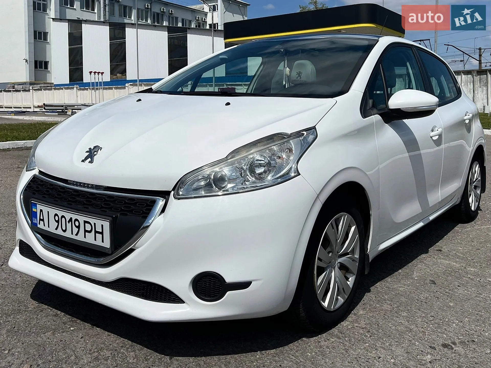 2013 Peugeot 208 - мініатюра 3