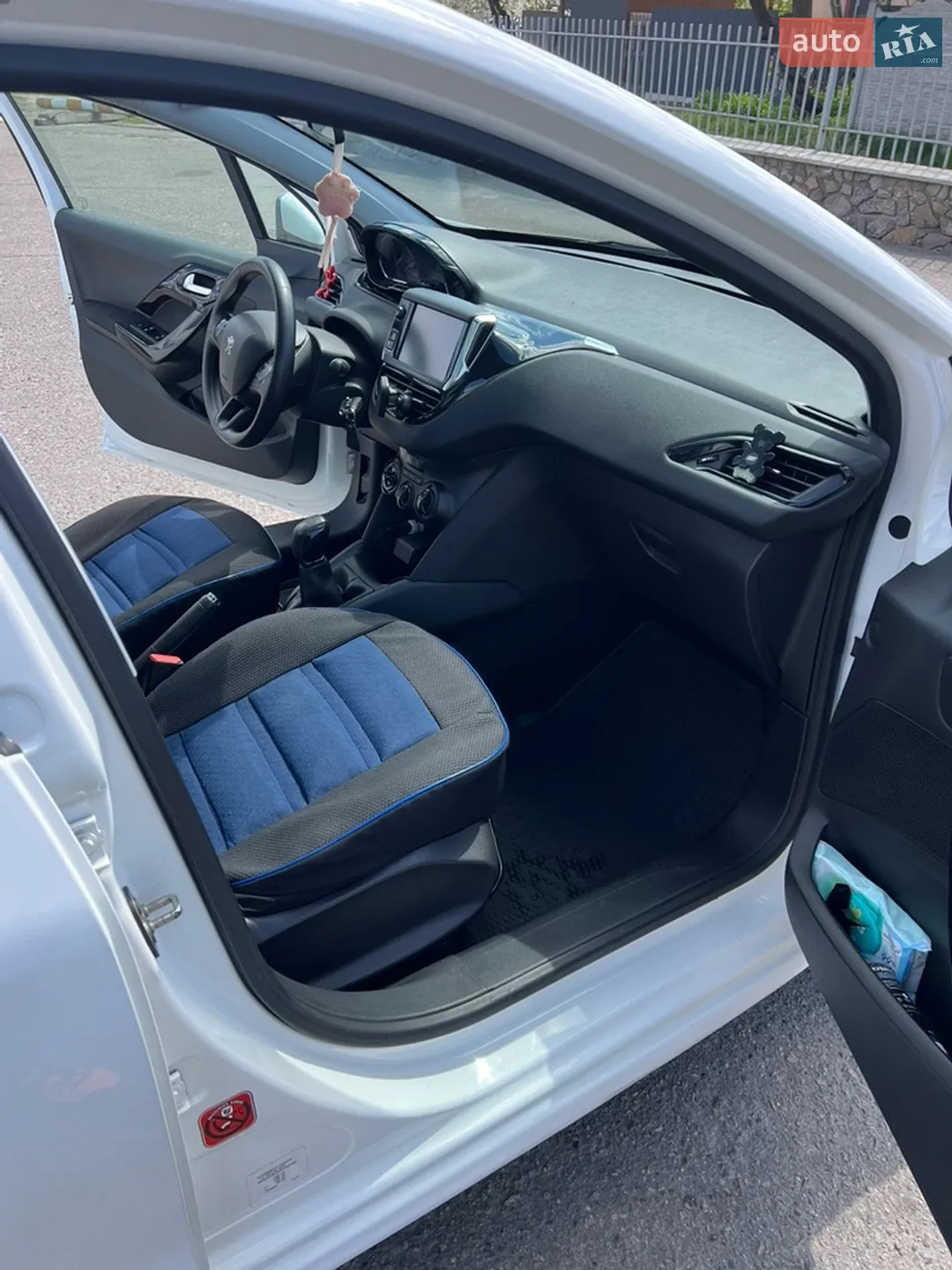 2013 Peugeot 208 - мініатюра 30