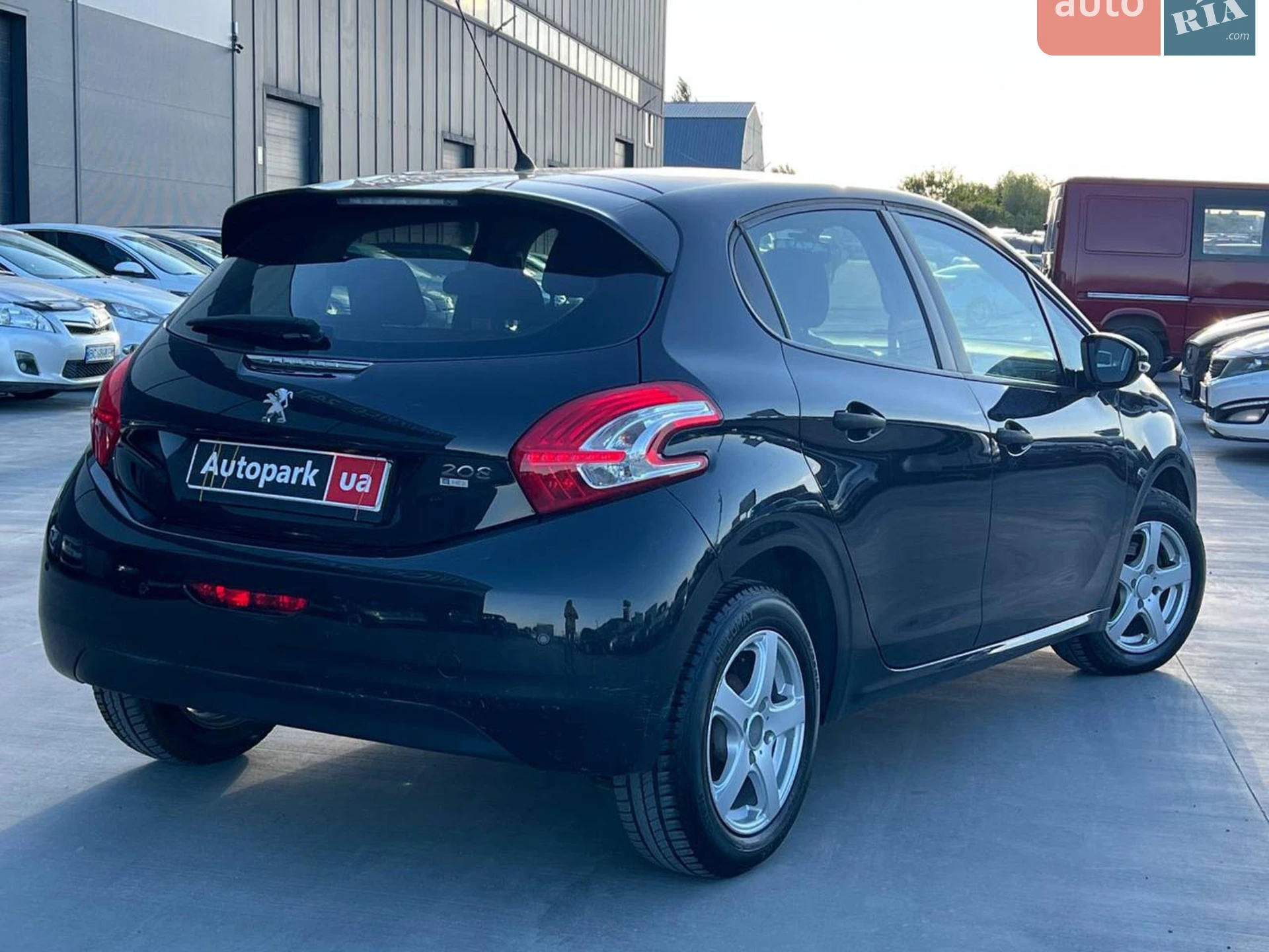 2012 Peugeot 208 - мініатюра 9