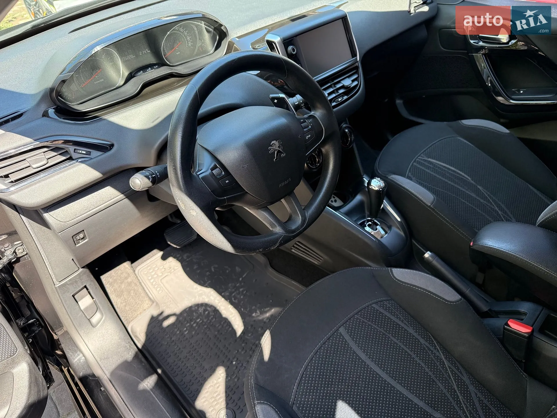 2014 Peugeot 208 - мініатюра 23