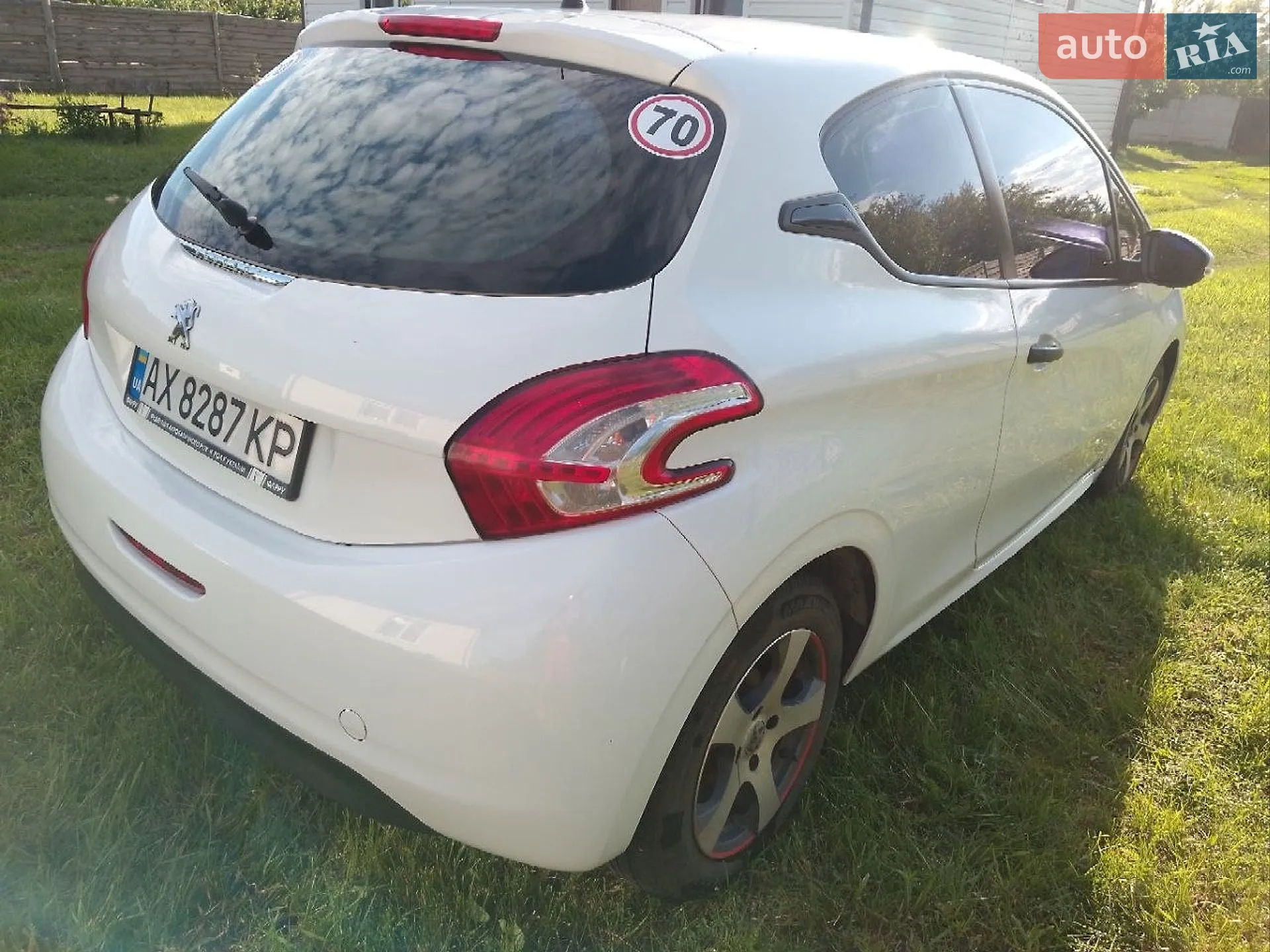 2013 Peugeot 208 - мініатюра 6