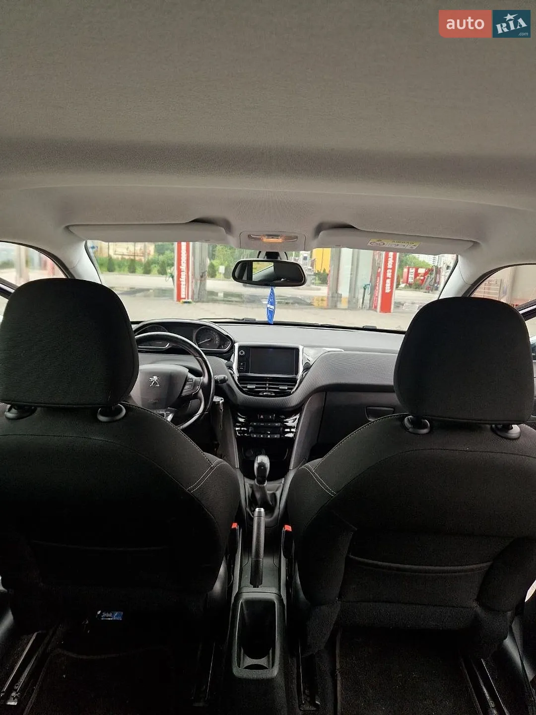 2016 Peugeot 208 - мініатюра 12