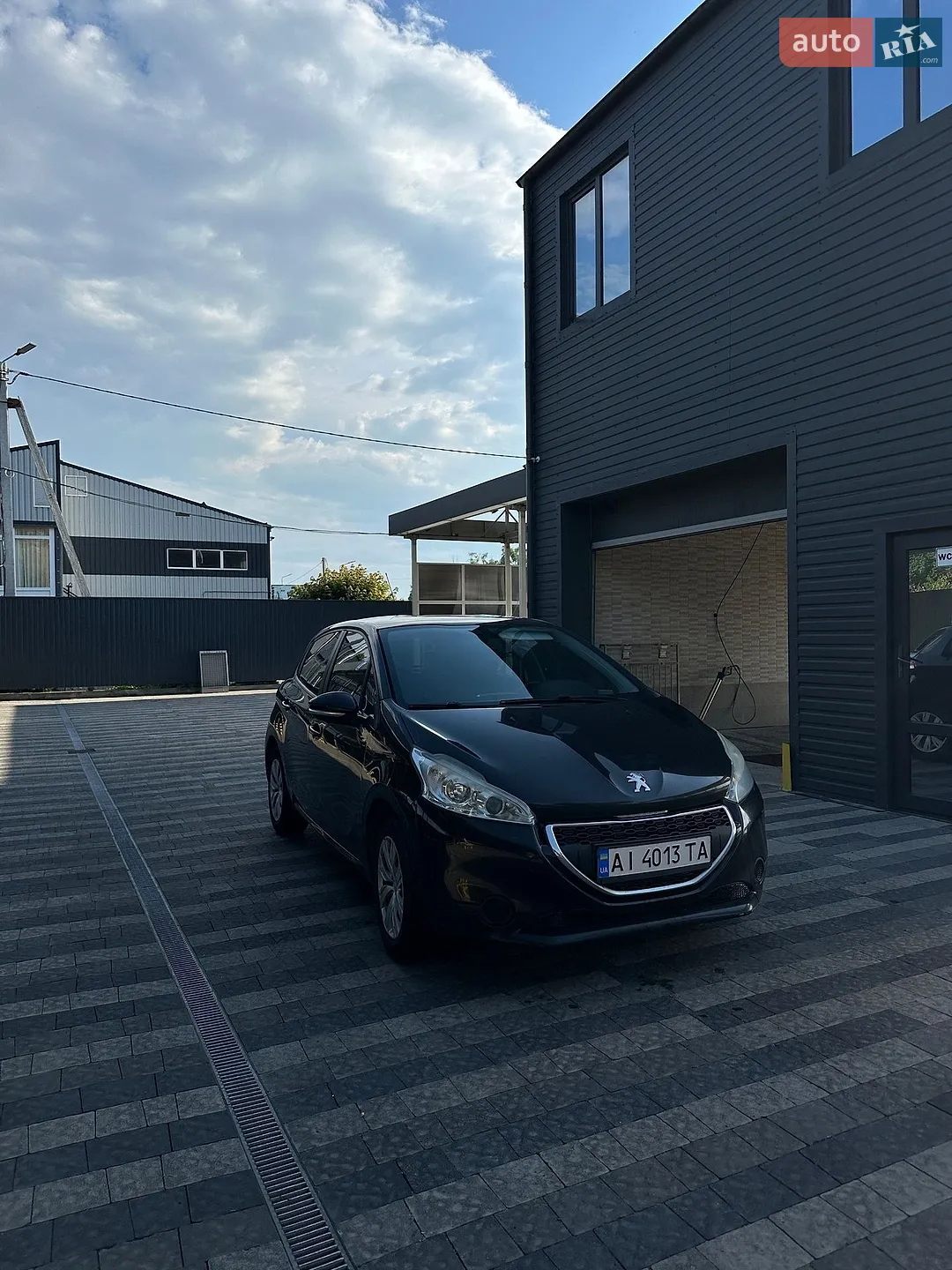 2014 Peugeot 208 - мініатюра 4