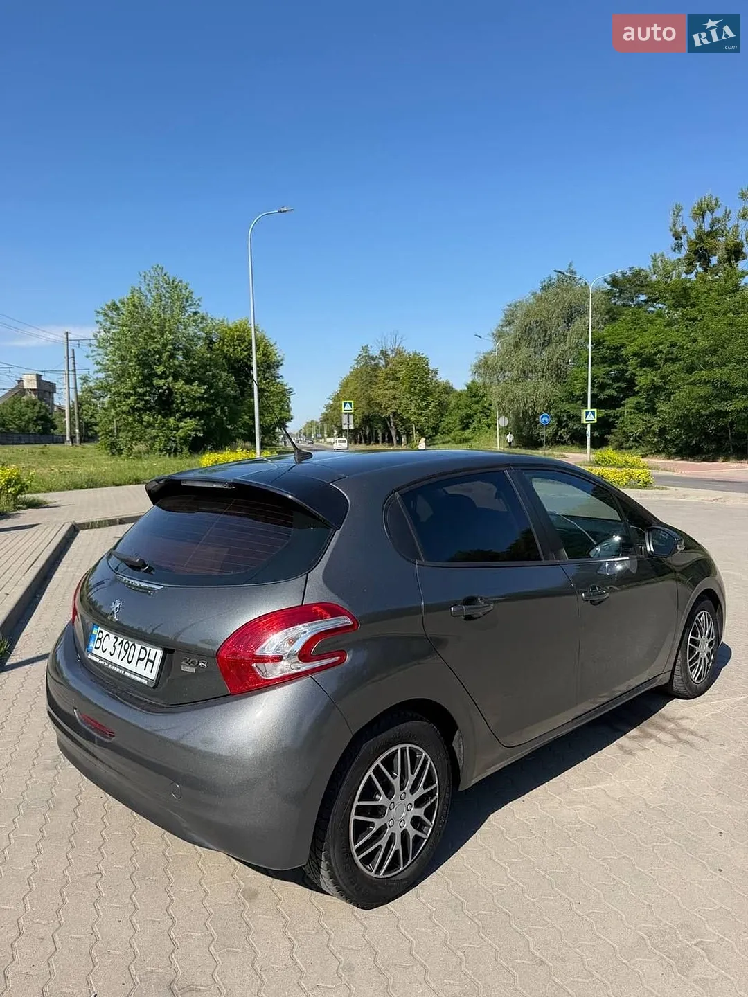2012 Peugeot 208 - мініатюра 4