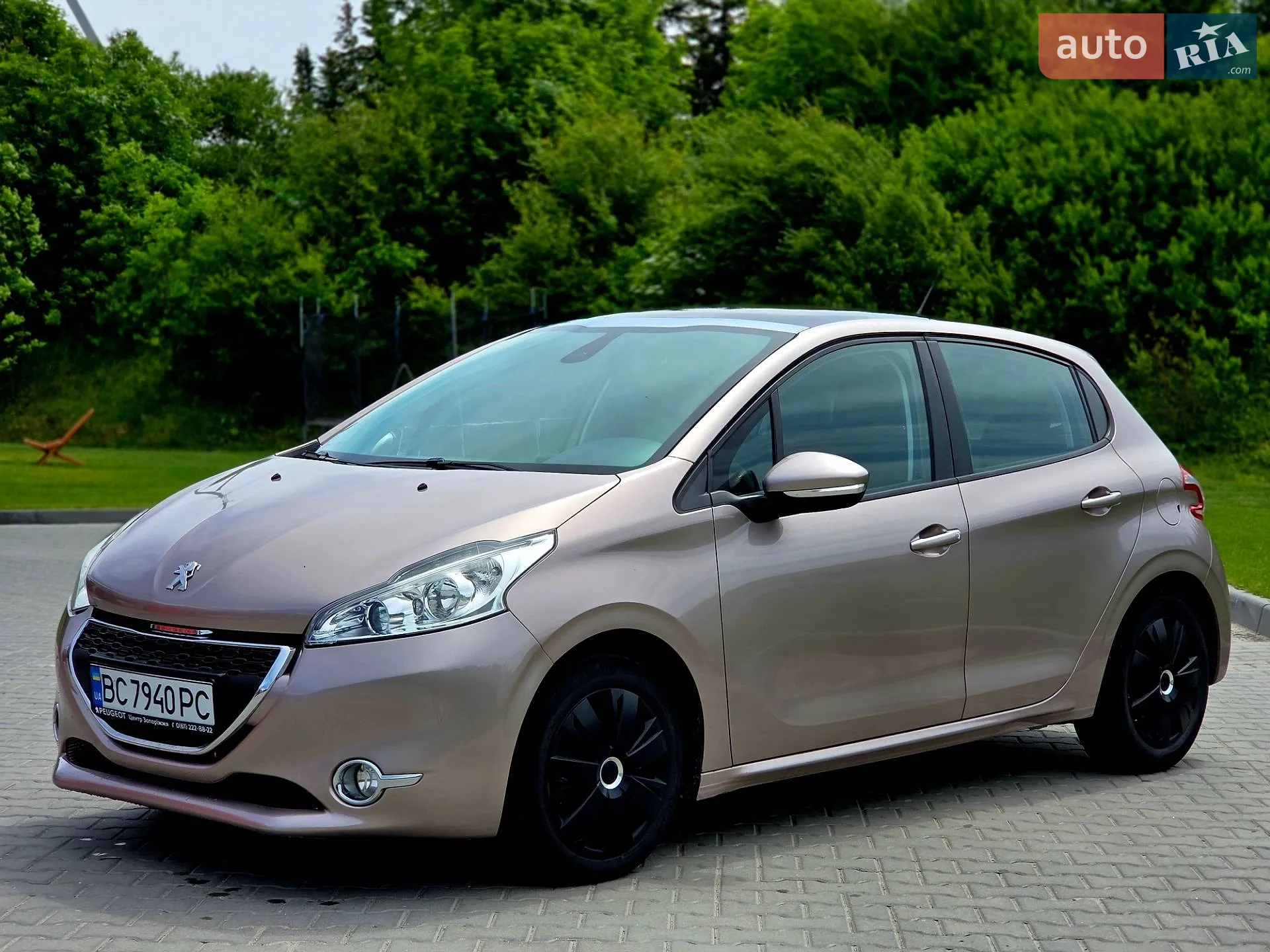 2013 Peugeot 208 - мініатюра 15