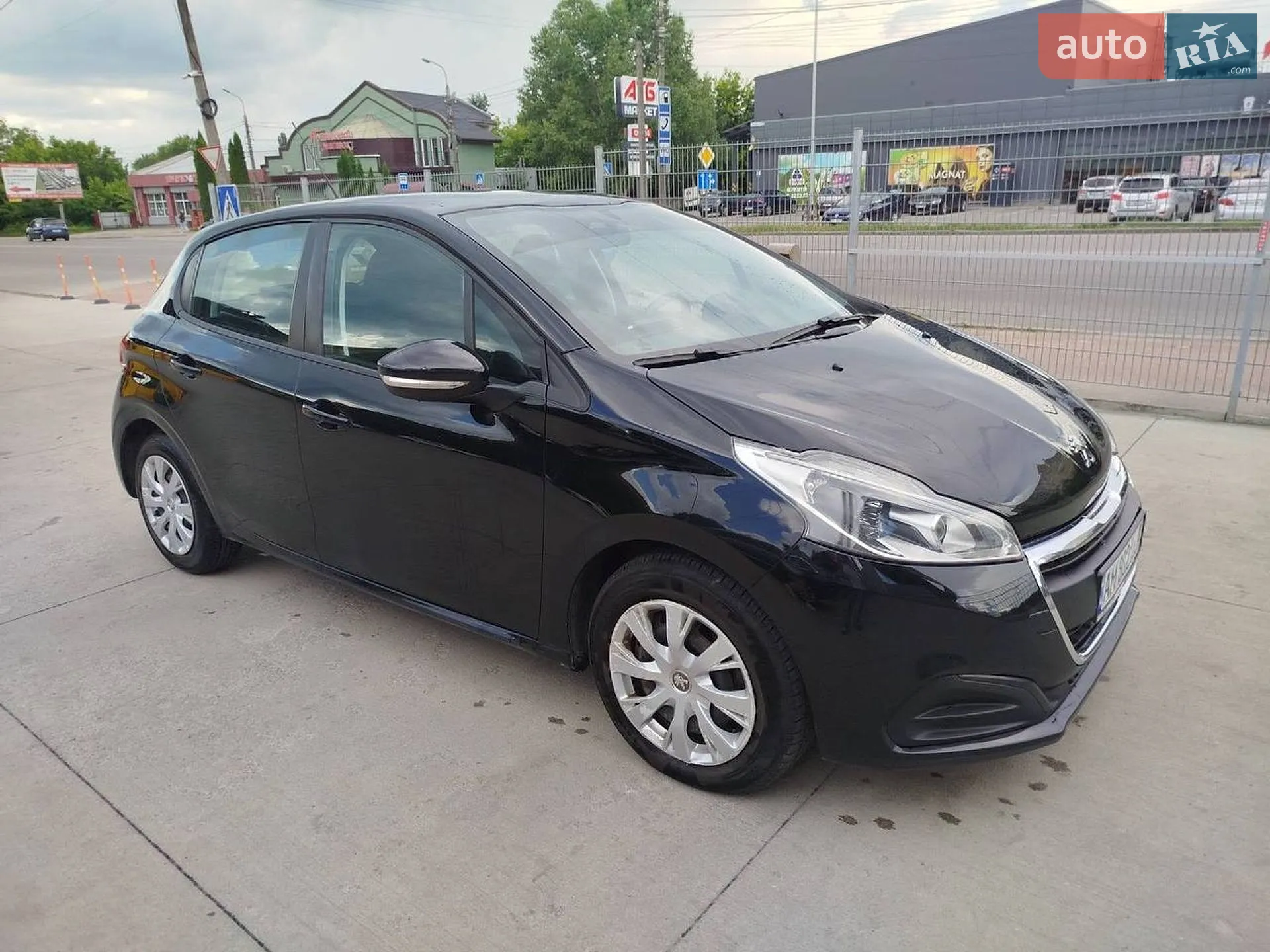 2017 Peugeot 208 - мініатюра 15