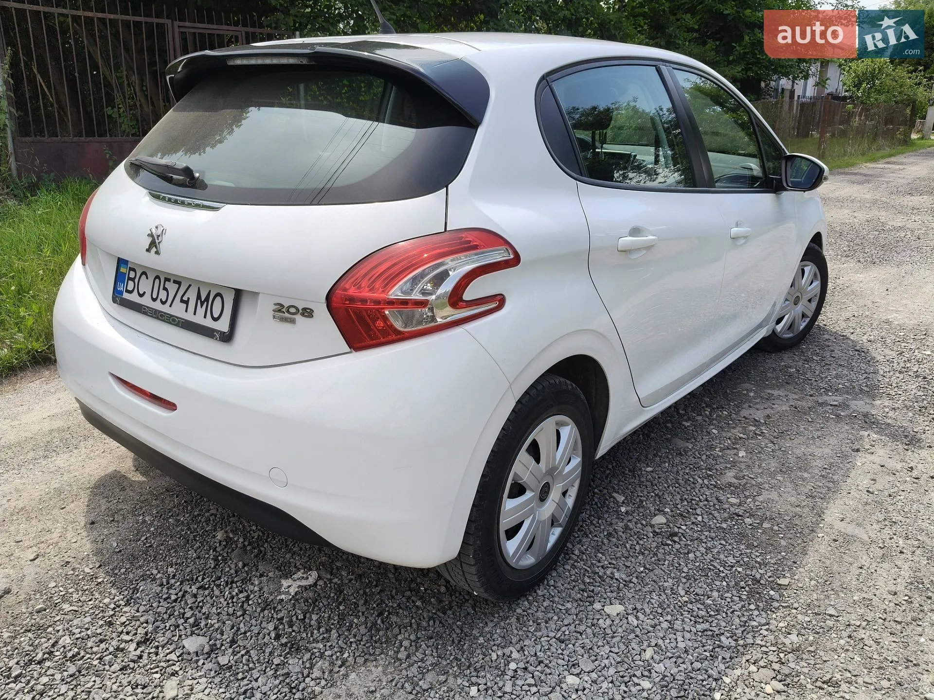 2012 Peugeot 208 - мініатюра 11