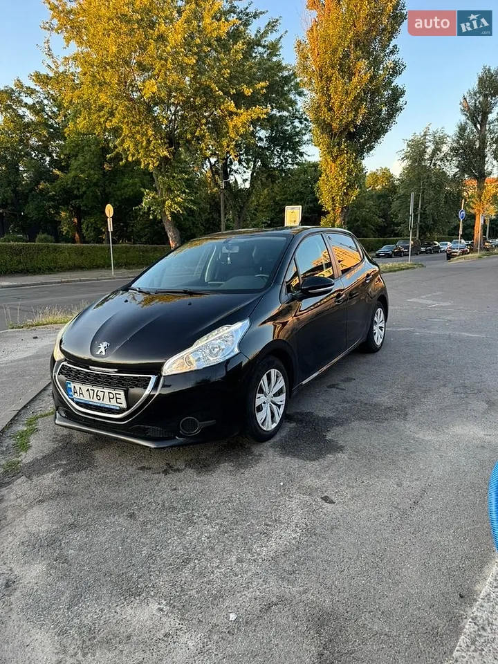2013 Peugeot 208 - мініатюра 26
