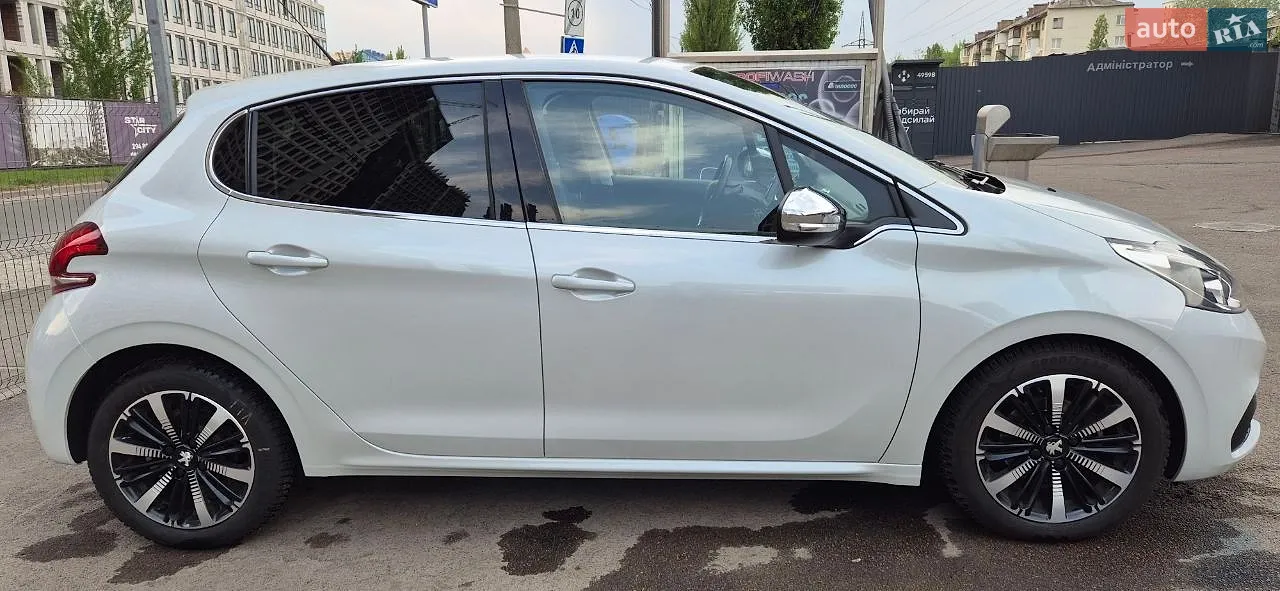 2018 Peugeot 208 - мініатюра 5
