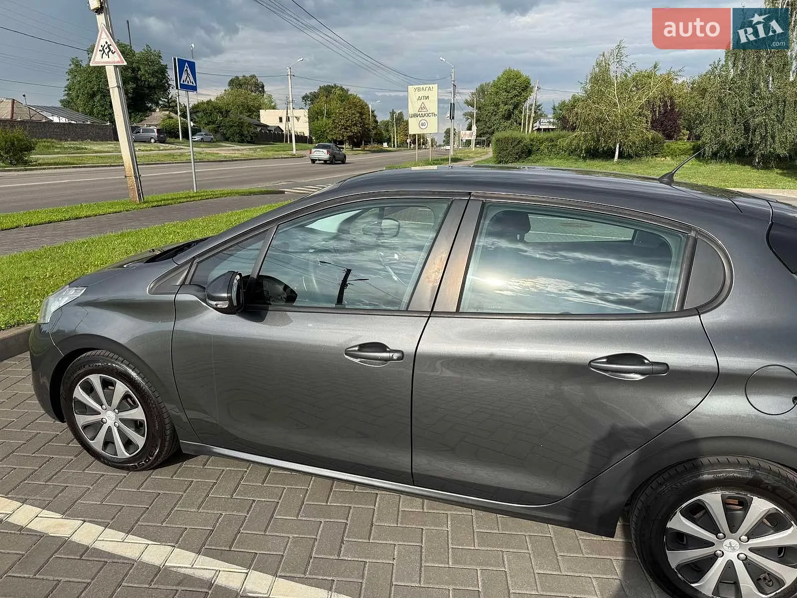 2012 Peugeot 208 - мініатюра 3