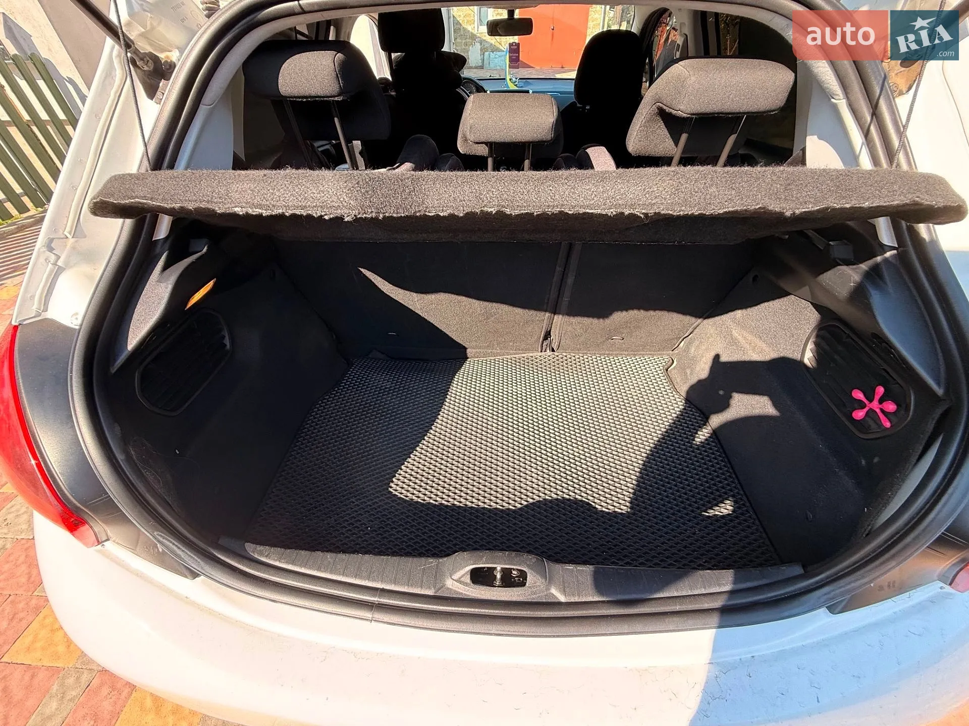 2016 Peugeot 208 - мініатюра 6