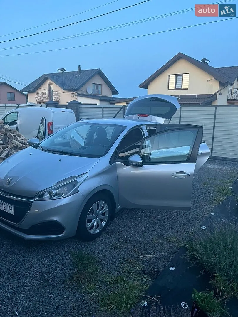 2017 Peugeot 208 - мініатюра 12