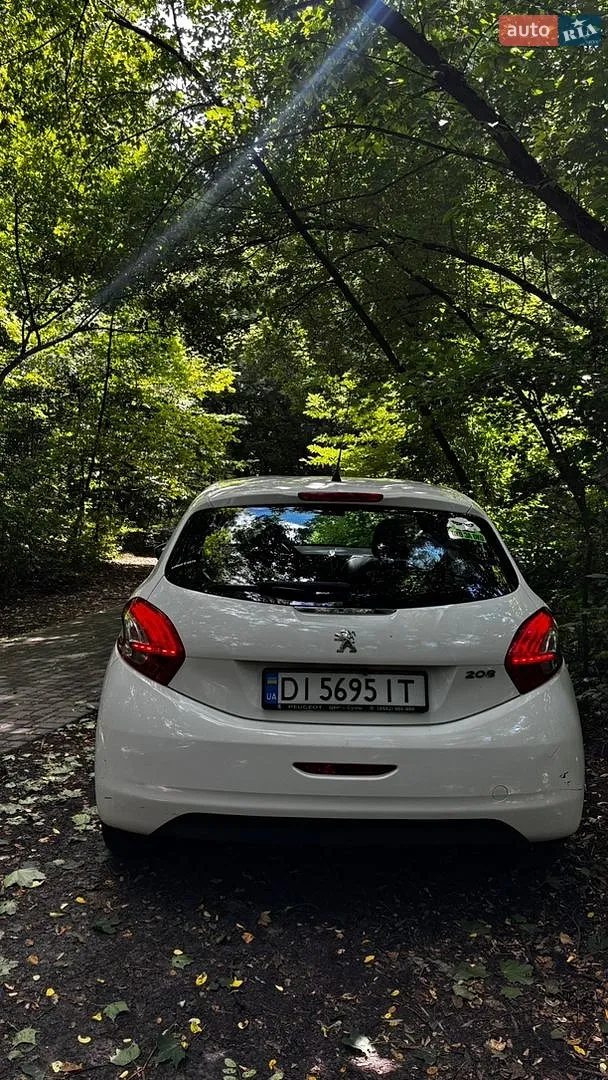 2013 Peugeot 208 - мініатюра 6
