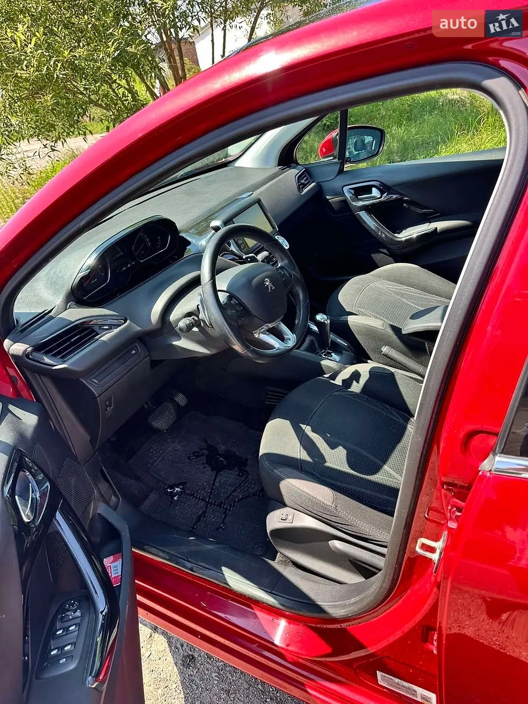 2014 Peugeot 208 - мініатюра 8
