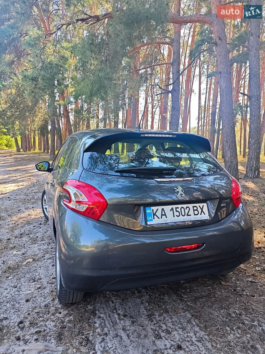 2012 Peugeot 208 - мініатюра 11