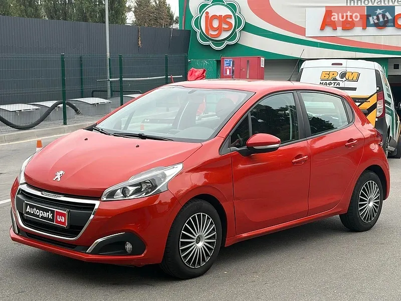 Peugeot 208