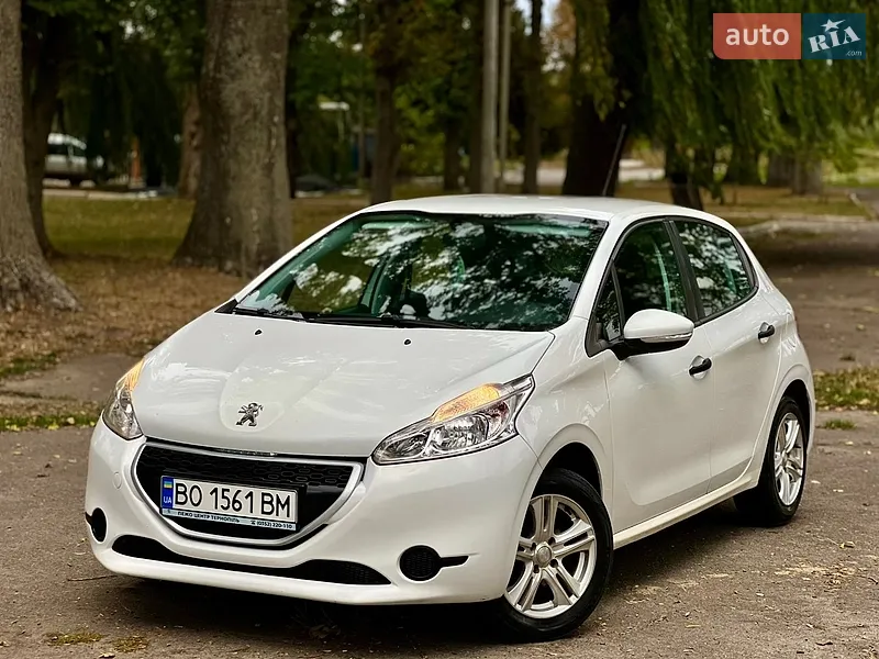 Peugeot 208 2013