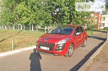 Внедорожник / Кроссовер Peugeot 3008 2010 в Киеве