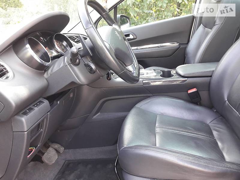 Позашляховик / Кросовер Peugeot 3008 2014 в Луцьку фото 42 Позашляховик / Кросовер Peugeot 3008 2014 в Луцьку