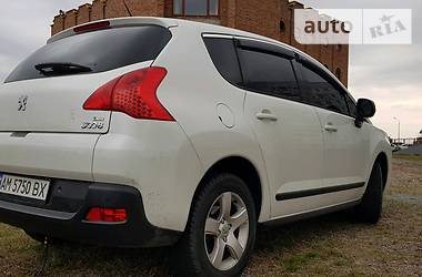 Мінівен Peugeot 3008 2011 в Нетішині