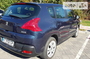 Позашляховик / Кросовер Peugeot 3008 2011 в Снятині